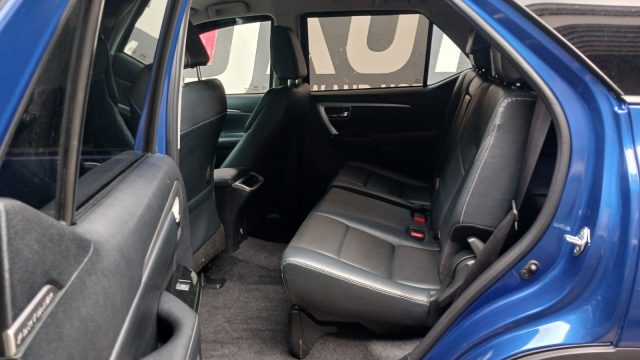 WhatsApp-Image-2025-12-10-at-16.05.32-1