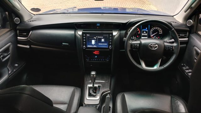 WhatsApp-Image-2025-12-10-at-16.05.33