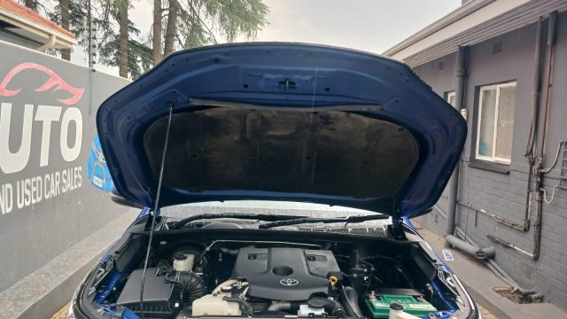 WhatsApp-Image-2025-12-10-at-16.05.36