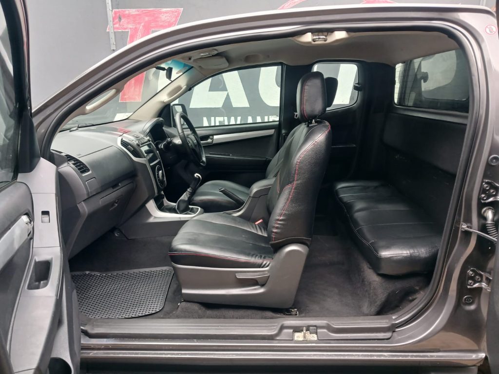 WhatsApp-Image-2025-12-15-at-09.48.24