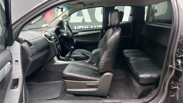 WhatsApp-Image-2025-12-15-at-09.48.24