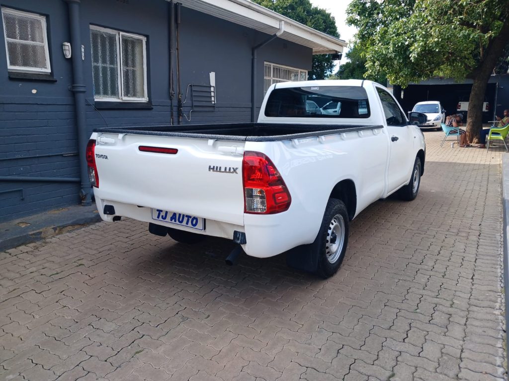 WhatsApp-Image-2025-12-17-at-16.03.06