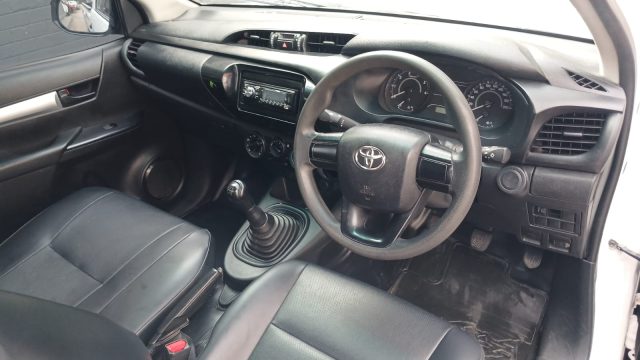 WhatsApp-Image-2025-12-17-at-16.03.11