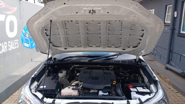 WhatsApp-Image-2025-12-17-at-16.03.18