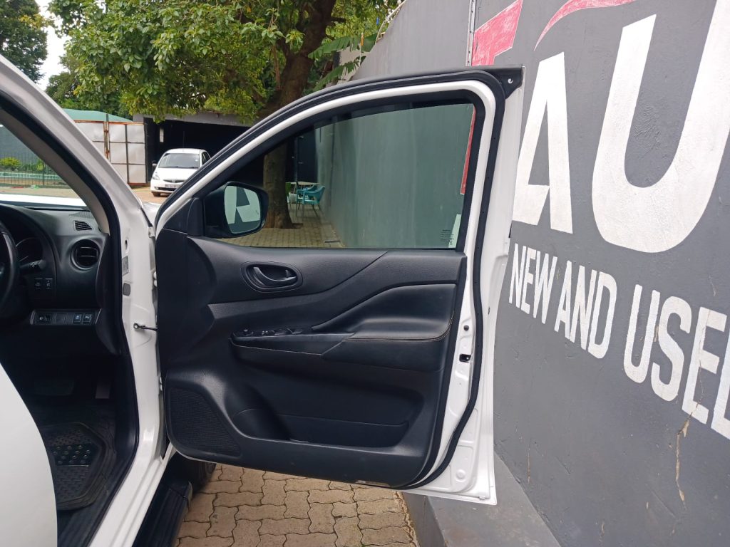 WhatsApp-Image-2025-12-19-at-12.40.44