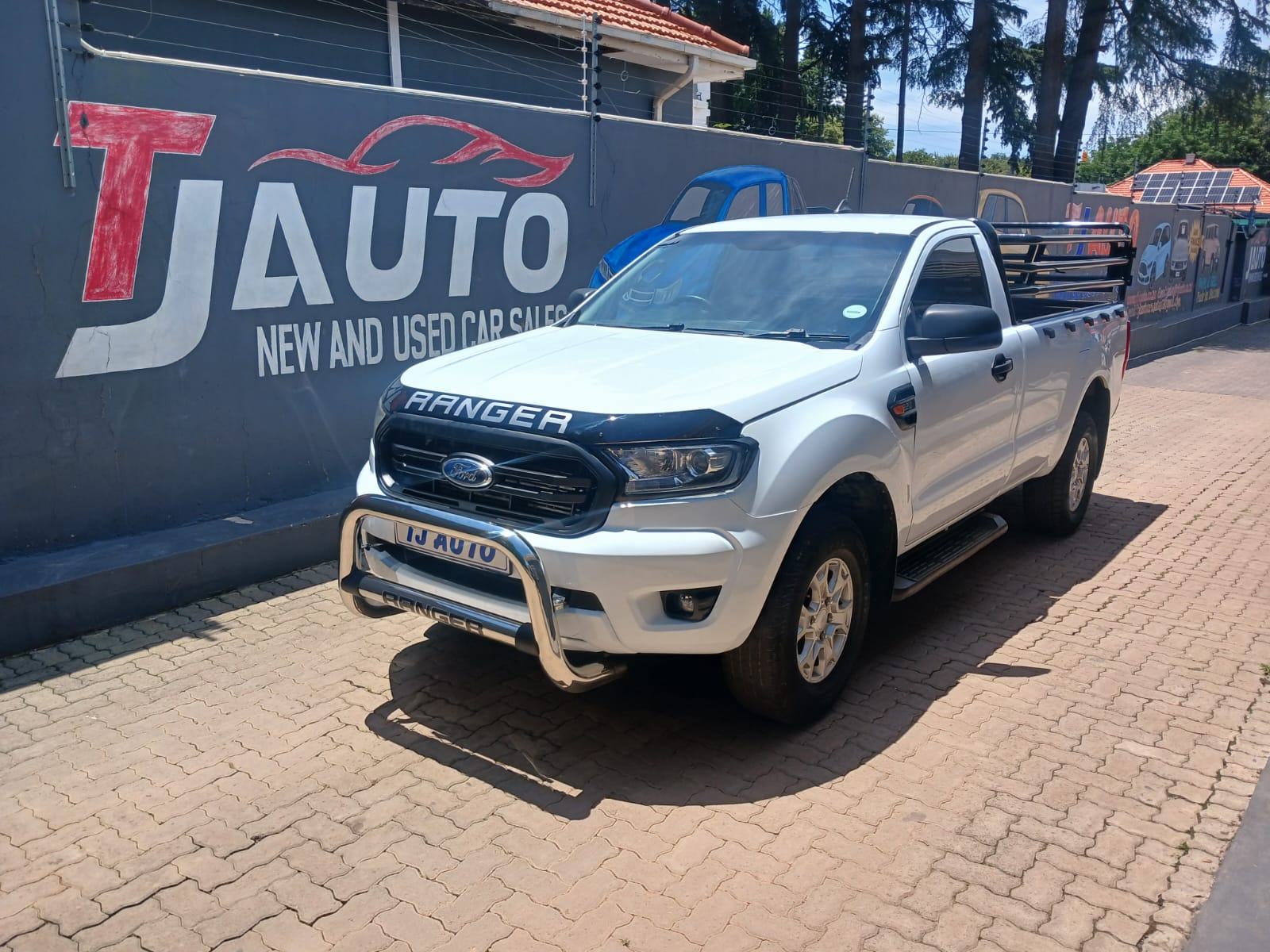 Read more about the article 2021 FORD RANGER 2.2TDCi HI-RIDER XL