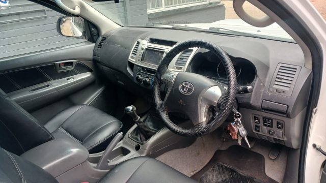 WhatsApp-Image-2025-12-23-at-10.00.28