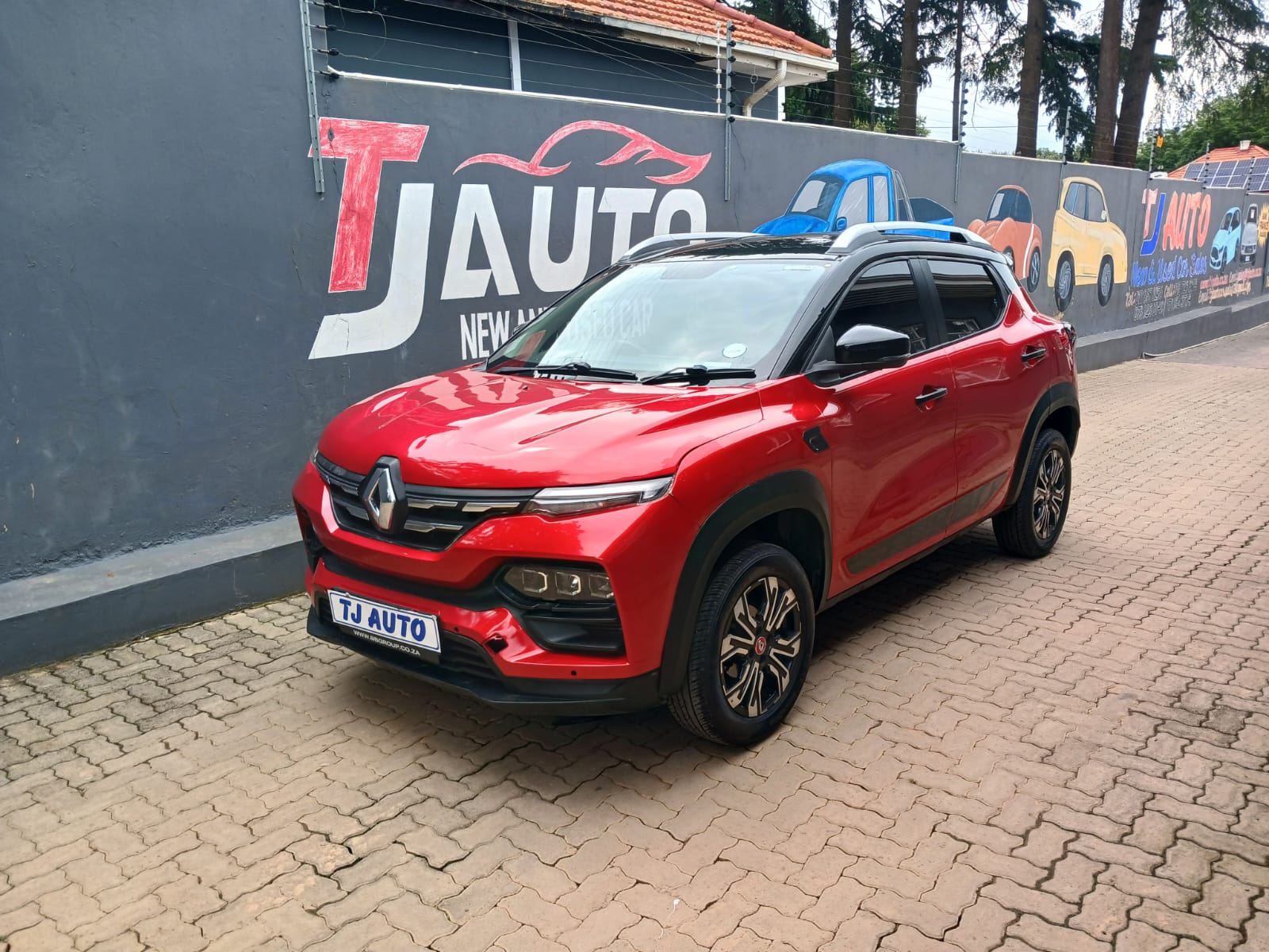 Read more about the article 2024 RENAULT KIGER 1.0 TURBO INTENS