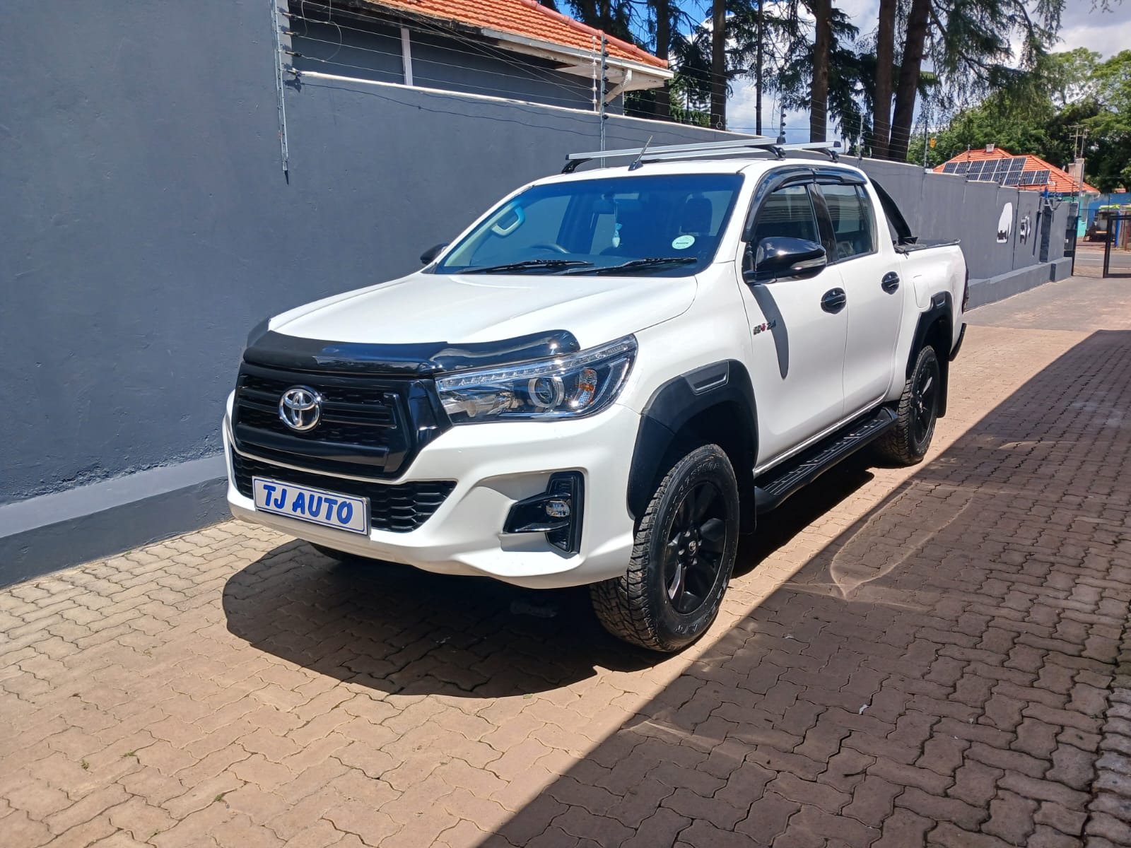 Read more about the article 2018 TOYOTA HILUX 2.4GD-6 DOUBLE CAB SRX