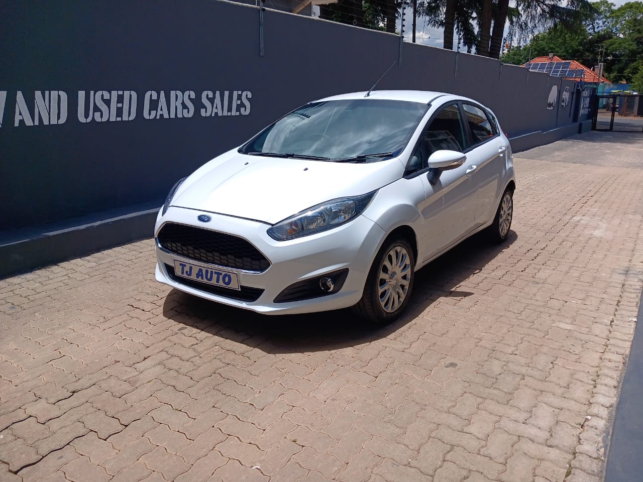 Read more about the article 2018 FORD FIESTA 5-door 1.4 AMBIENTE
