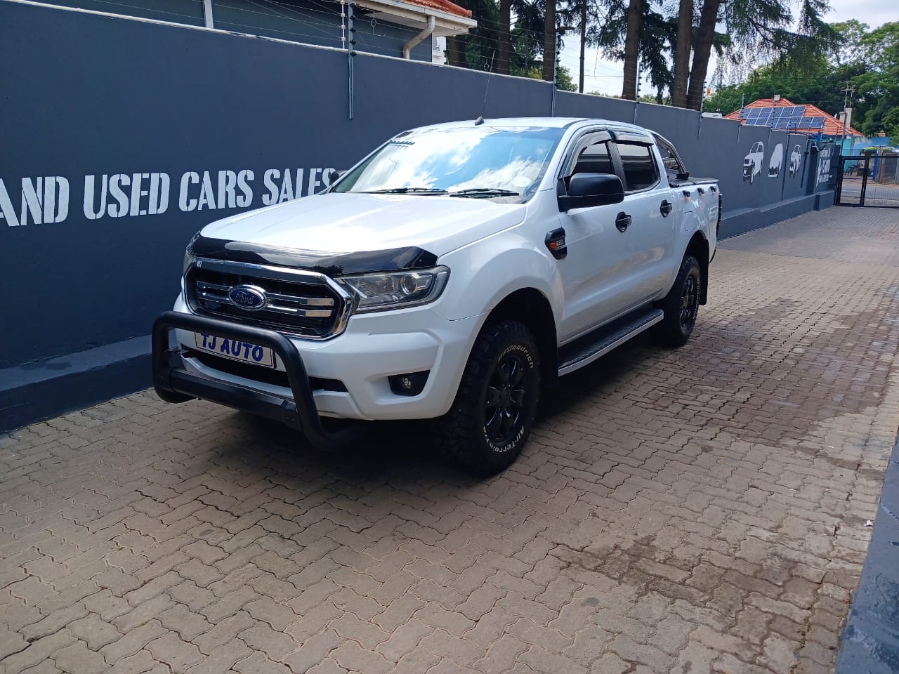 Read more about the article 2013 FORD RANGER 2.2TDCi DOUBLE CAB HI-RIDER XL