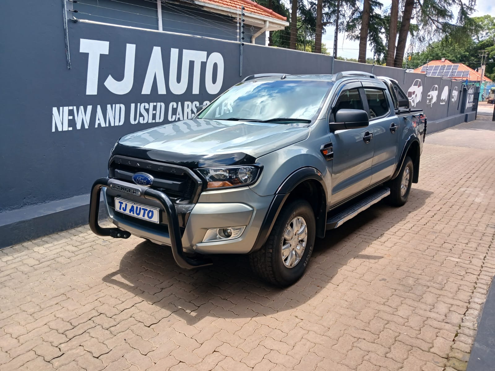 Read more about the article 2013 FORD RANGER 2.2TDCi DOUBLE CAB HI-RIDER XL