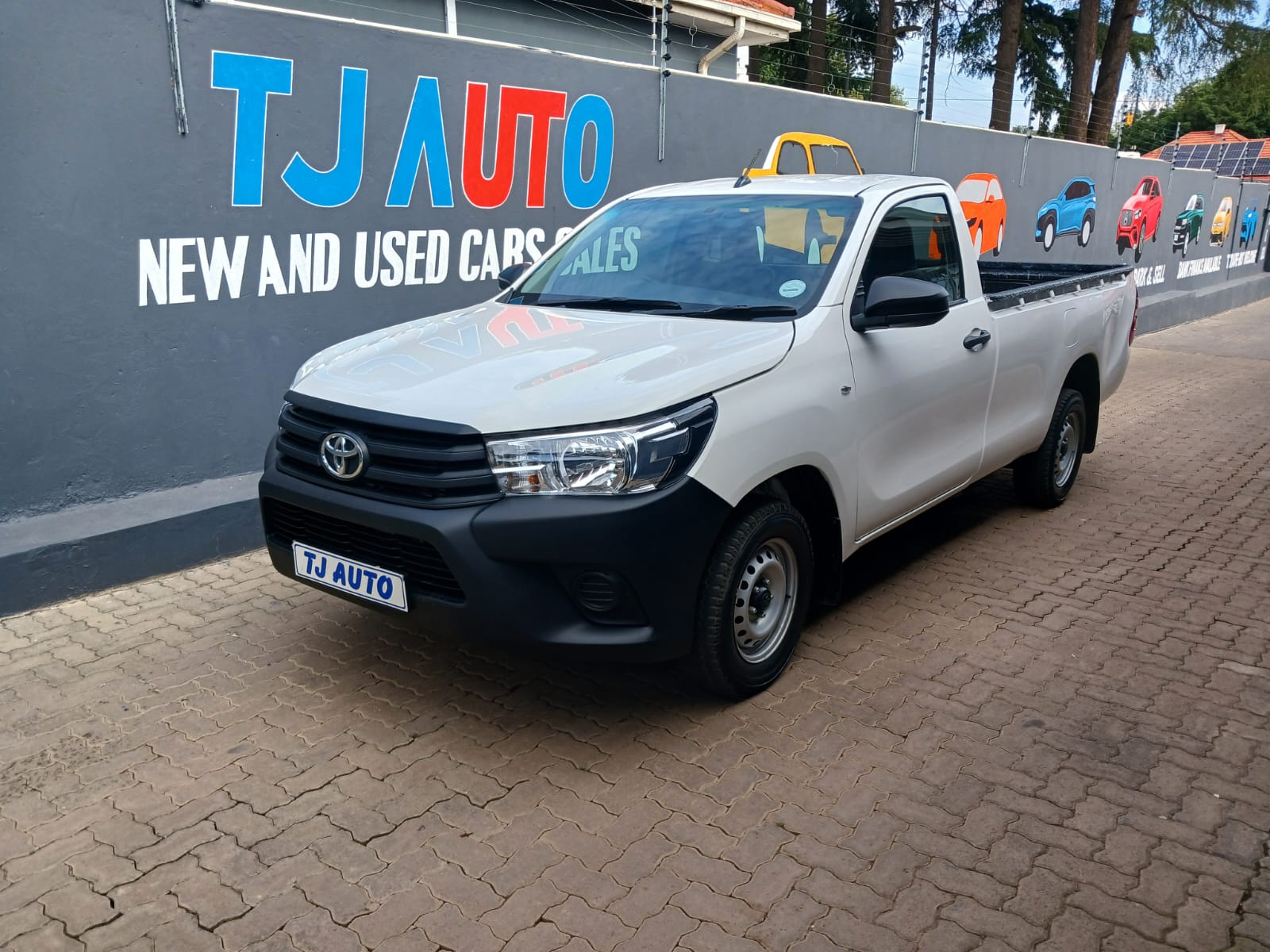Read more about the article 2024 TOYOTA HILUX 2.4GD S