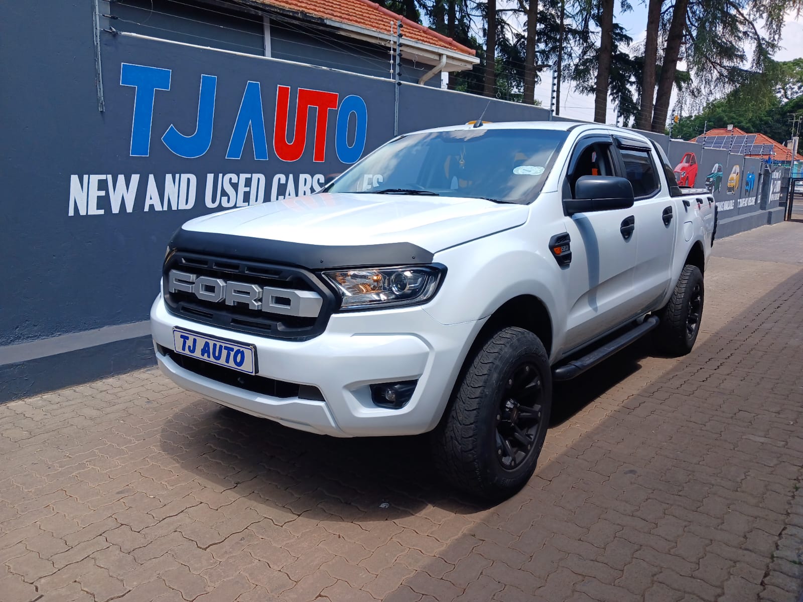 Read more about the article 2012 FORD RANGER 2.2TDCi DOUBLE CAB HI-RIDER XL
