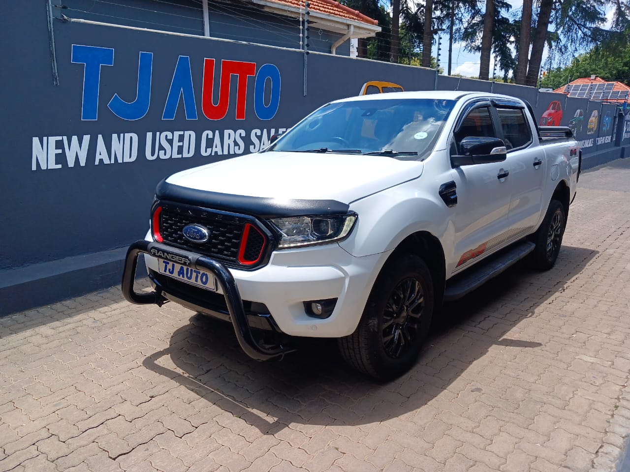 Read more about the article 2022 FORD RANGER 2.0SiT DOUBLE CAB 4×4 XLT FX4