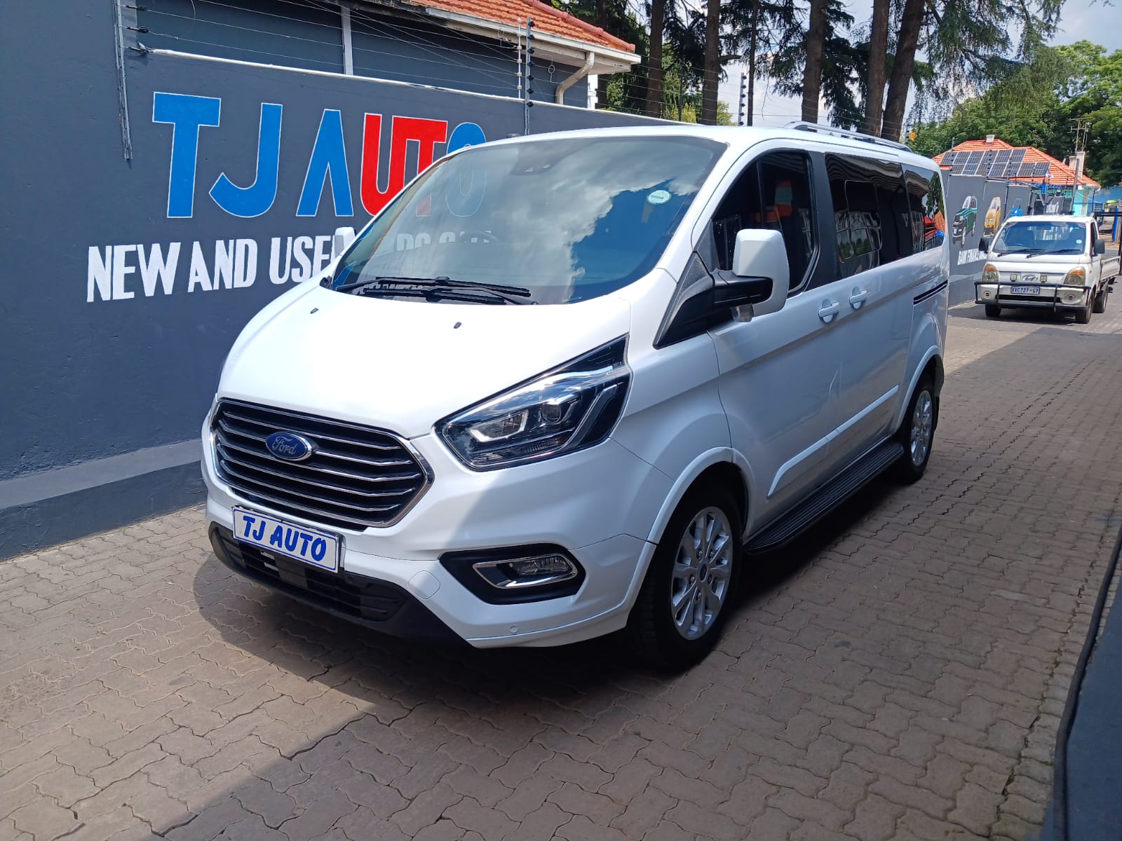 Read more about the article 2024 FORD TOURNEO CUSTOM 2.0SiT LWB TREND