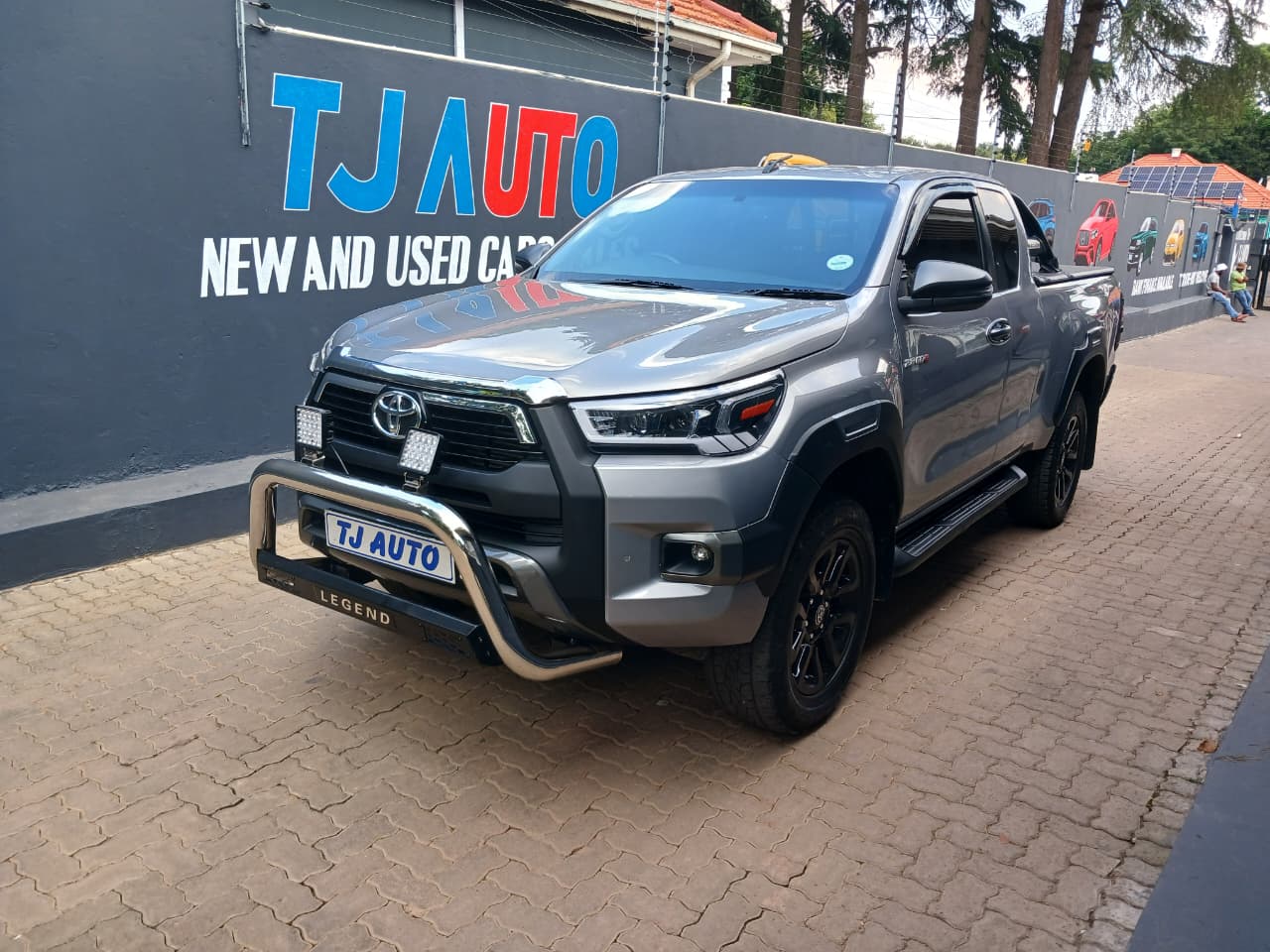Read more about the article 2022 TOYOTA HILUX 2.8GD-6 Xtra CAB 4×4 LEGEND