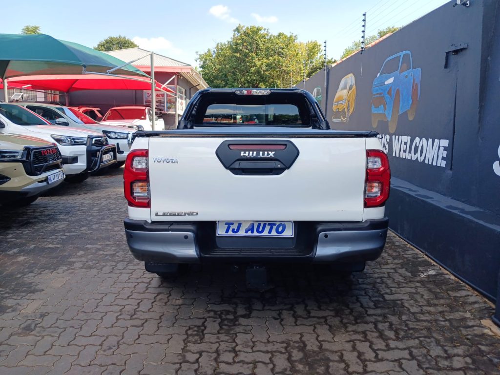 fd6fed28-ceb8-4028-a096-669b3c10f42a