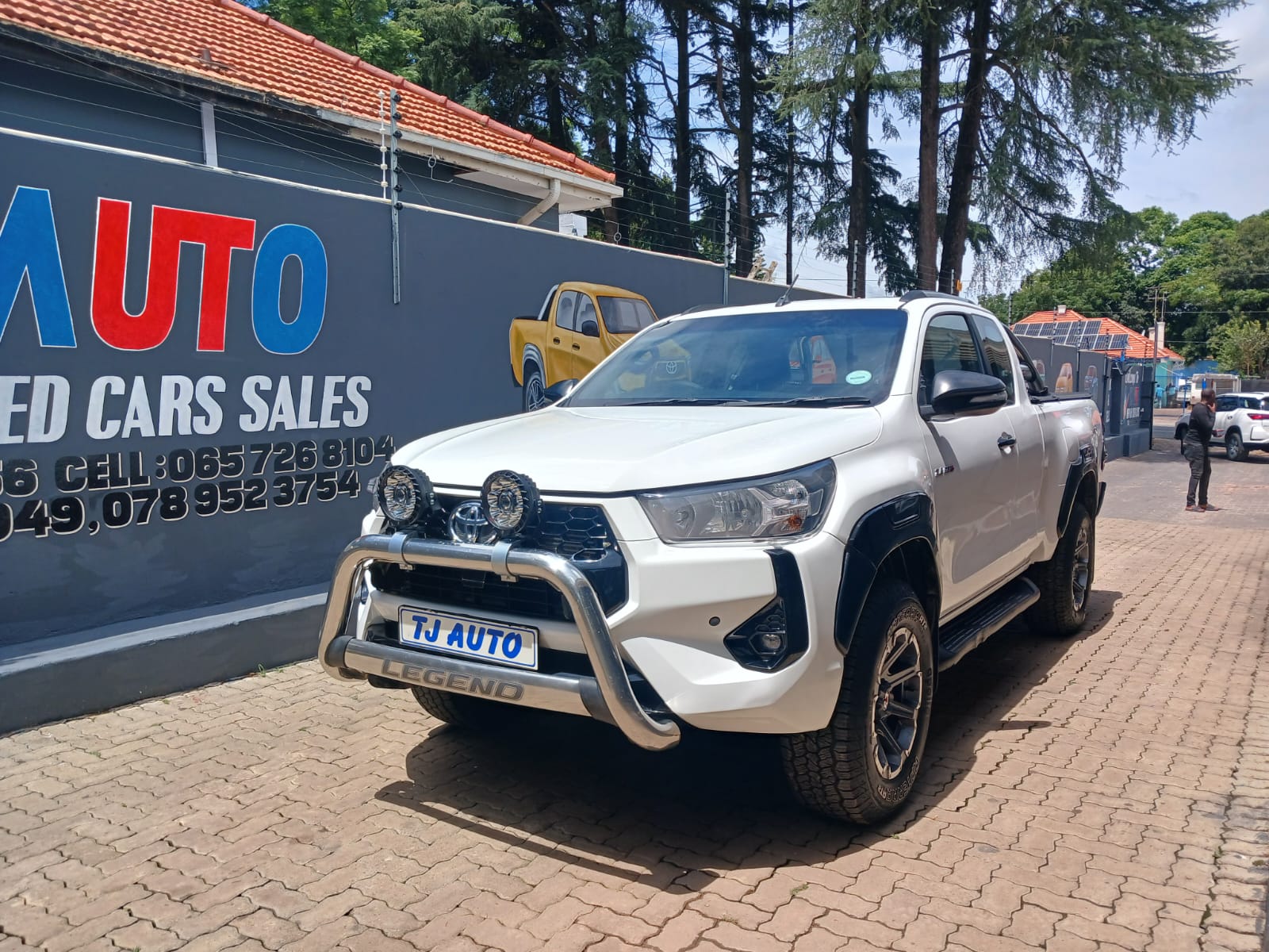 Read more about the article 2020 TOYOTA HILUX 2.4GD-6 Xtra CAB RAIDER