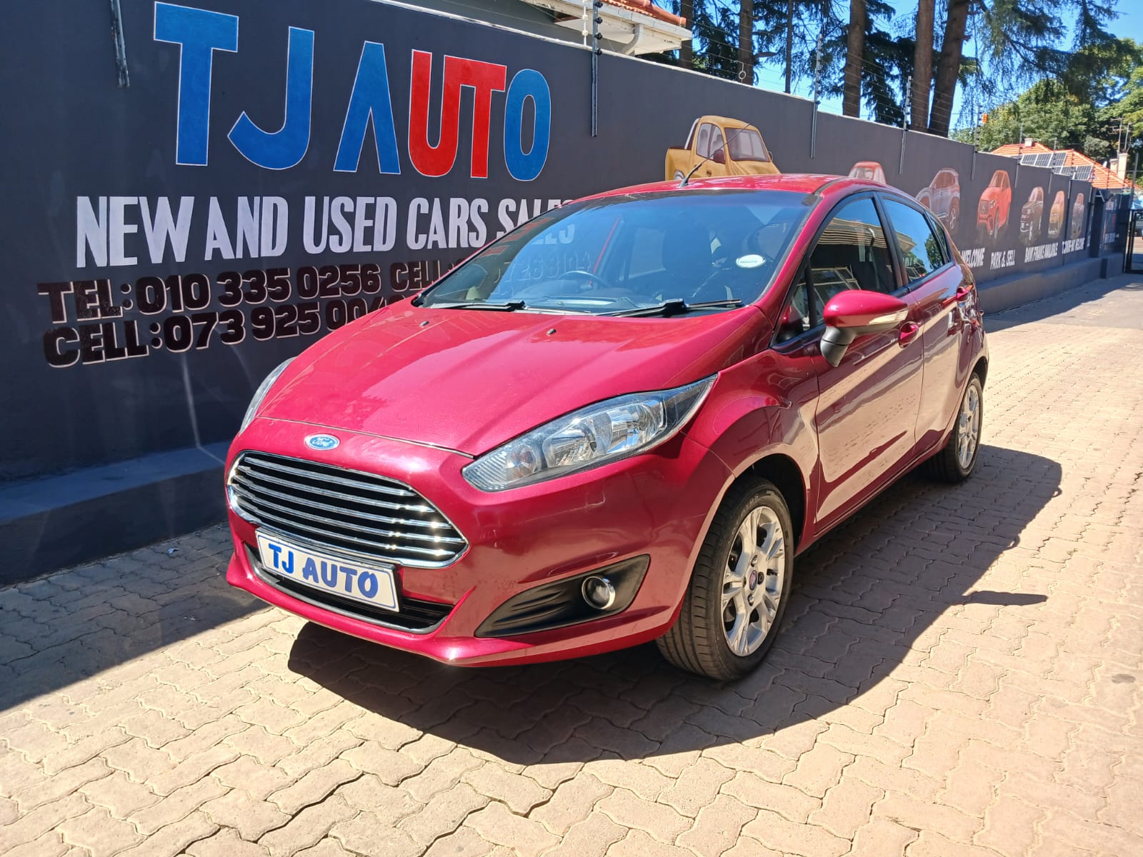 Read more about the article 2015 FORD FIESTA 5-Door 1.6TDCi AMBIENTE