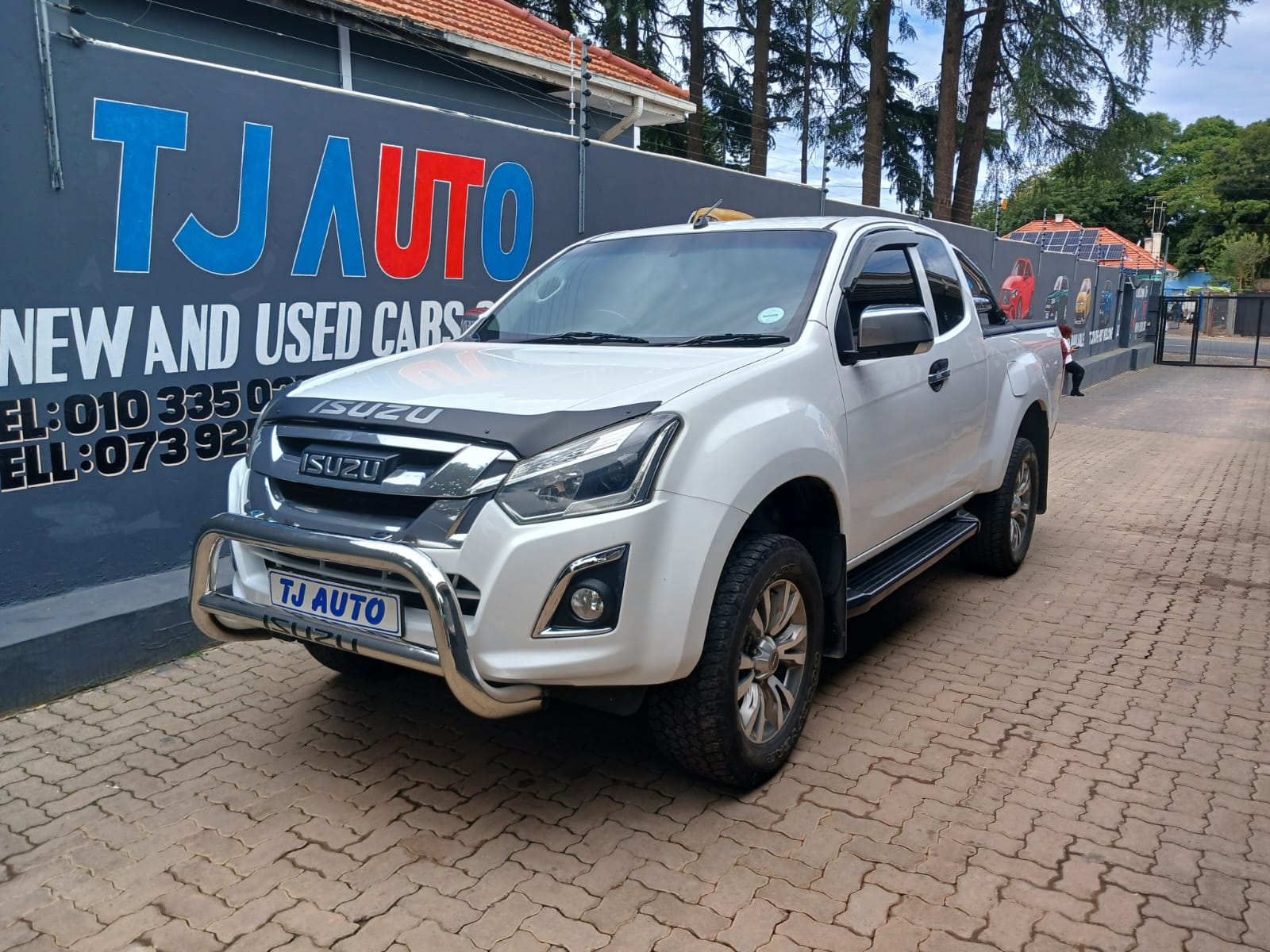 Read more about the article 2019 ISUZU KB 300D-Teq EXTENDED CAB LX AUTO