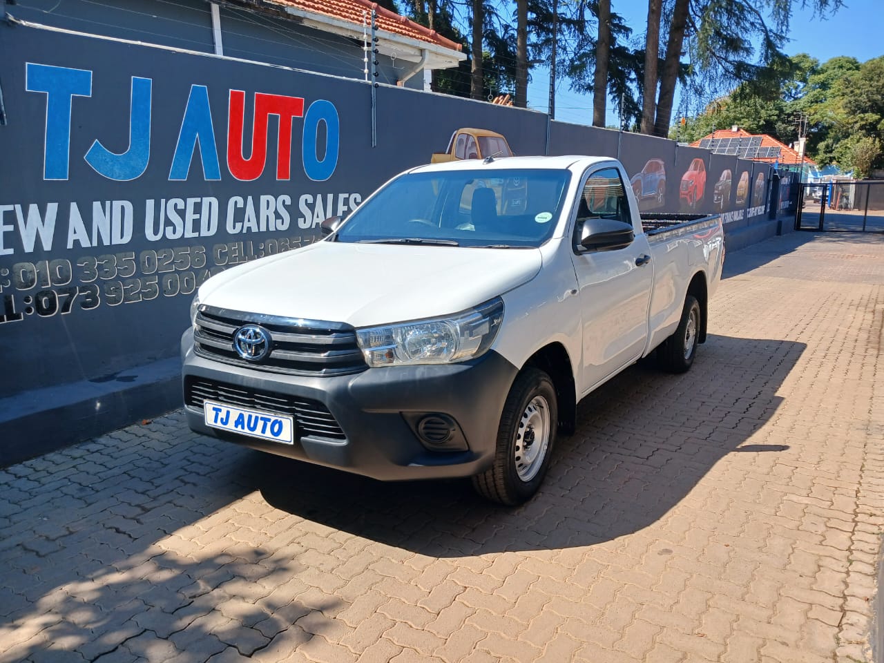 Read more about the article 2023 TOYOTA HILUX 2.4GD S
