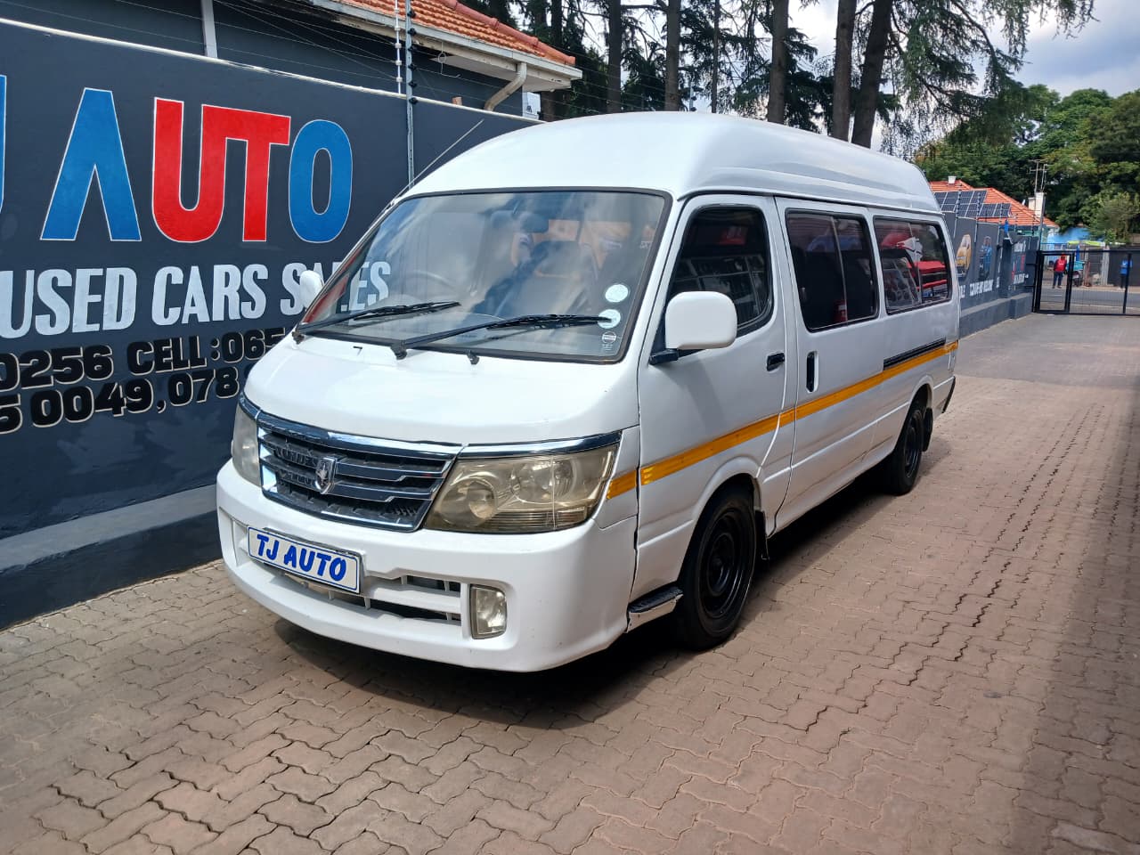 Read more about the article 2014 JINBEI HAISE H2 2.4i 16 SEATER