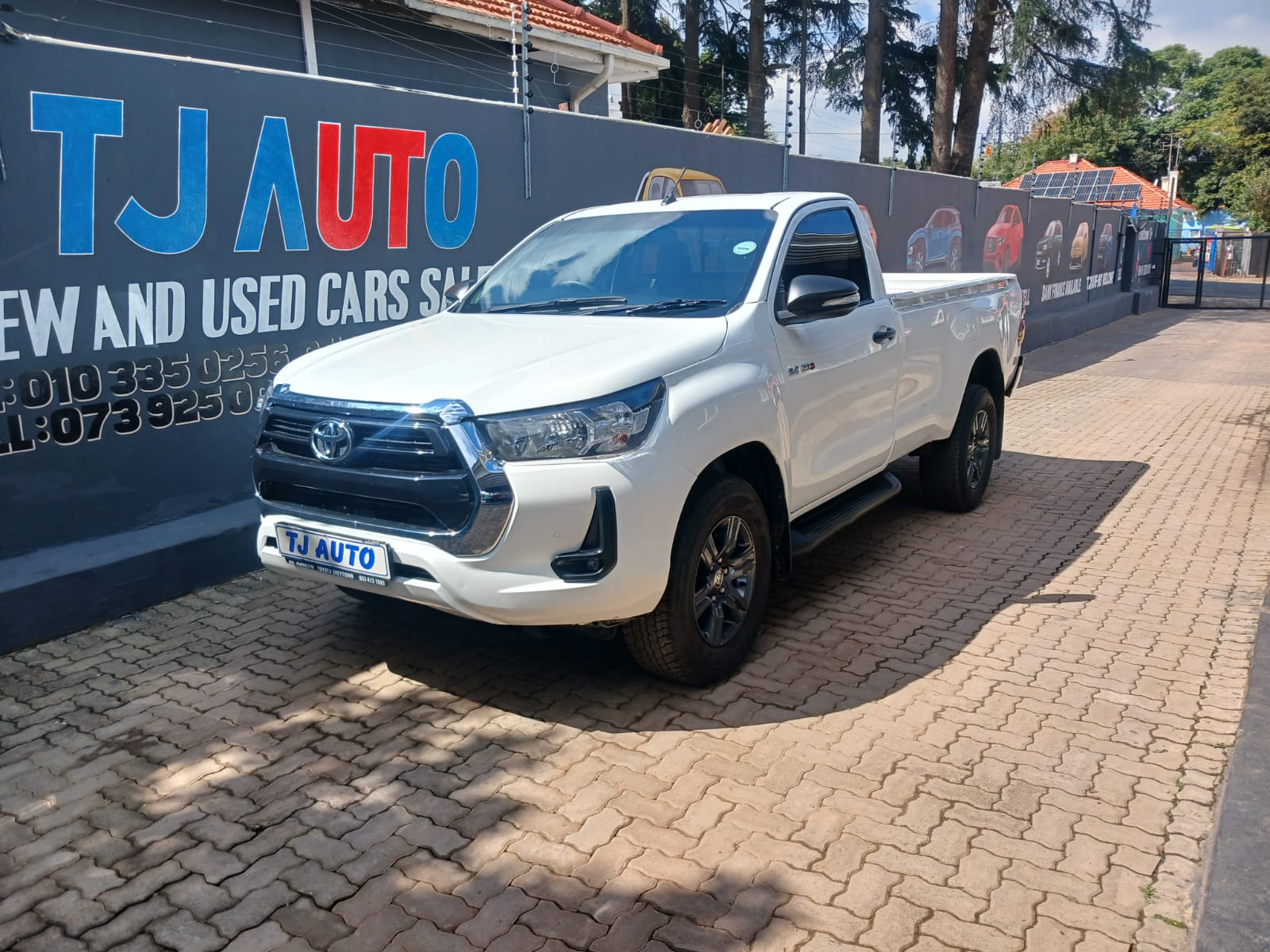 Read more about the article 2025 TOYOTA HILUX 2.4GD-6 Single CAB RAIDER MANUAL