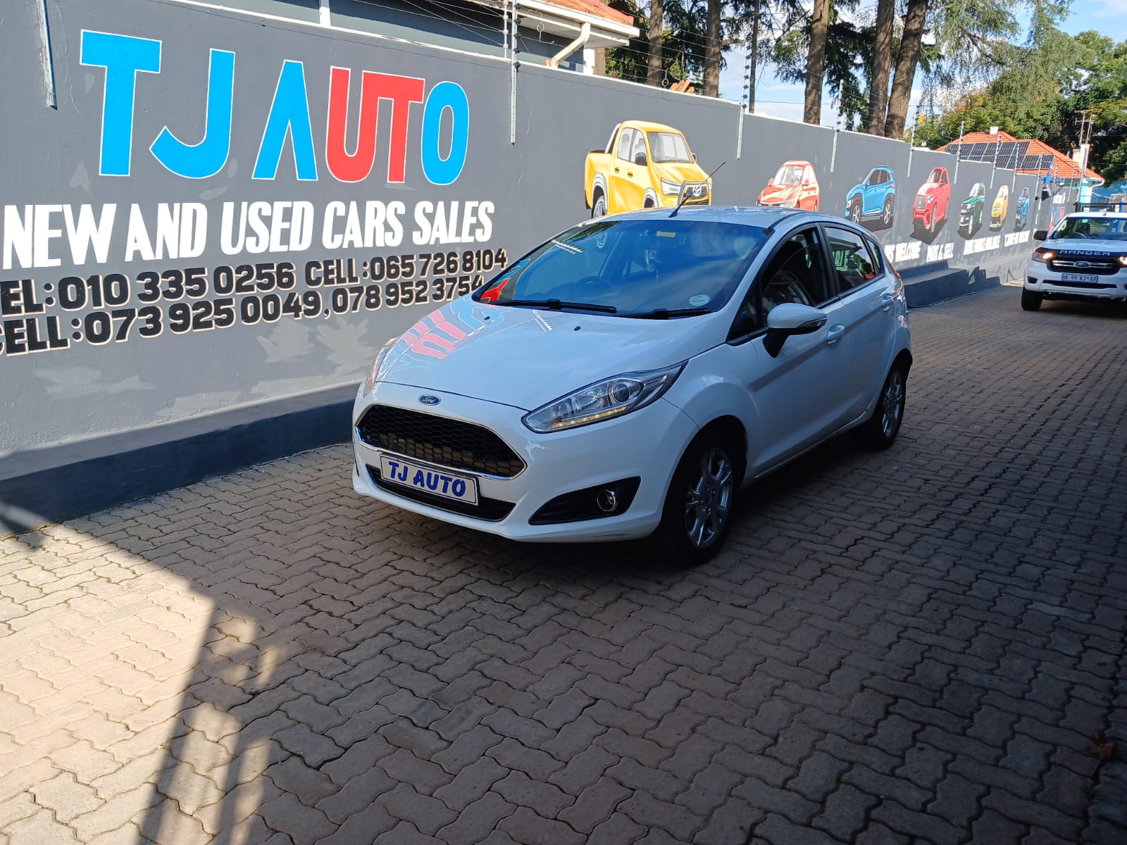 Read more about the article 2015 FORD FIESTA 5-Door 1.6TDCi AMBIENTE