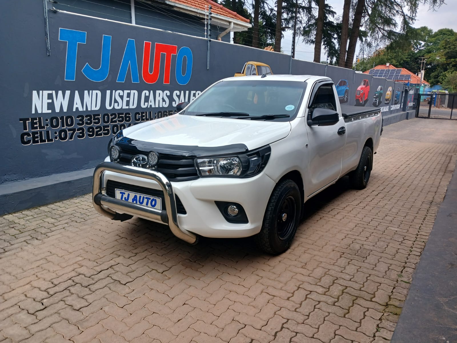Read more about the article 2023 TOYOTA HILUX 2.4GD S
