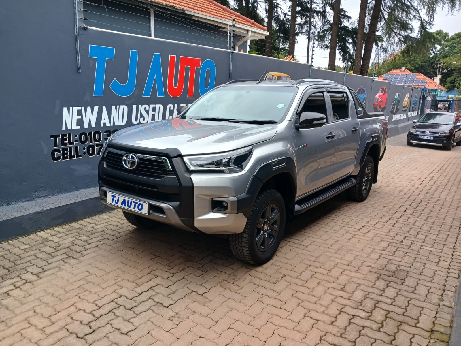 Read more about the article 2021 TOYOTA HILUX 2.4GD-6 DOUBLE CAB RAIDER AUTO