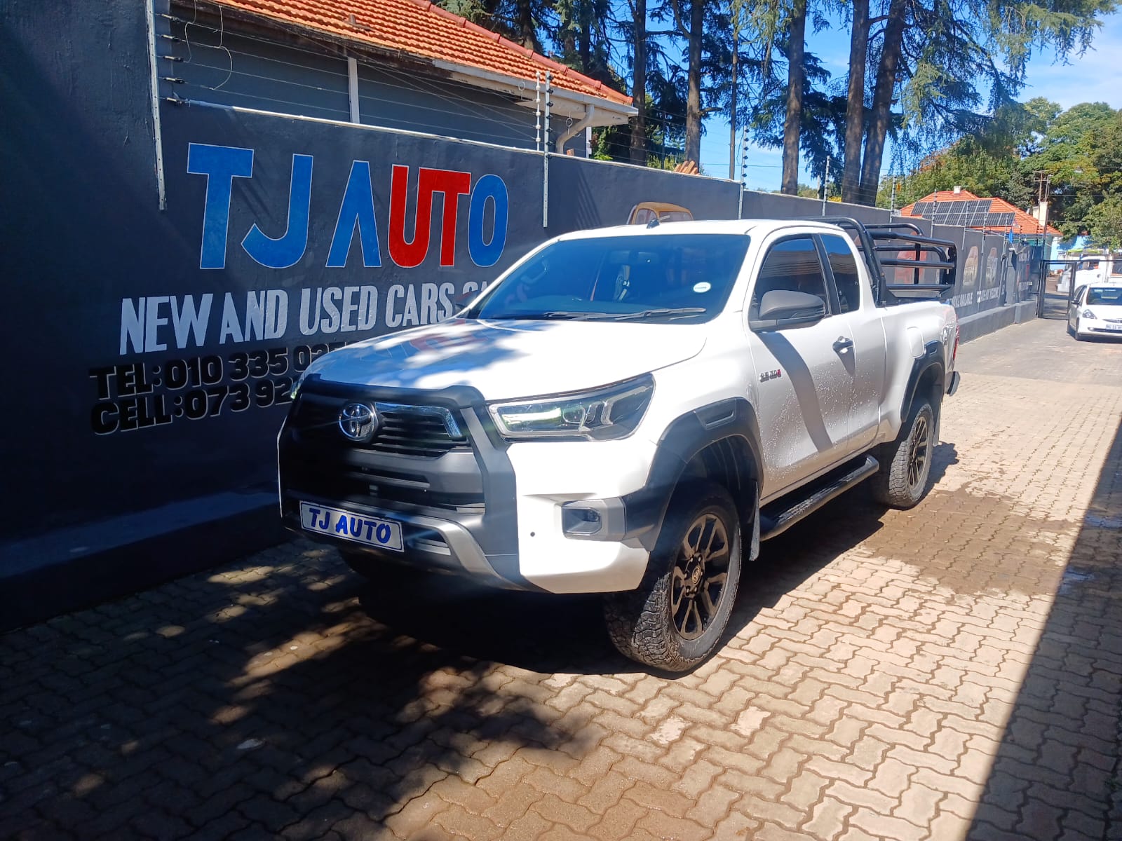 Read more about the article 2021 TOYOTA HILUX 2.8GD-6 Xtra CAB 4×4 LEGEND AUTO