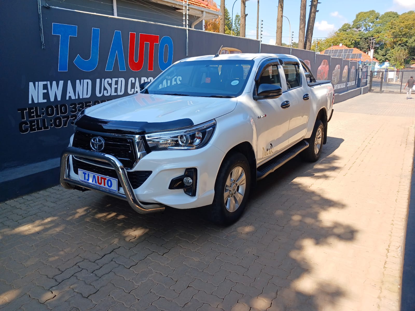Read more about the article 2018 TOYOTA HILUX 2.4GD-6 DOUBLE CAB SRX