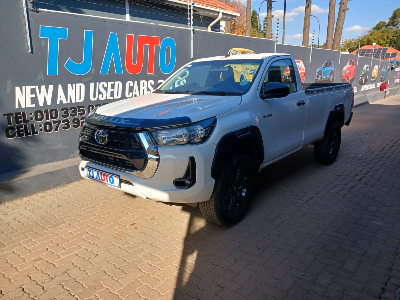 Read more about the article 2025 TOYOTA HILUX 2.4GD-6 SINGLE CAB 4×4 RAIDER MANUAL